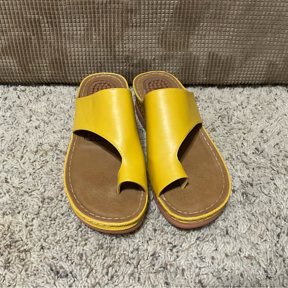 Aomigoct sandals for women’s size 42 yellow soft leather - Picture 3 of 8
